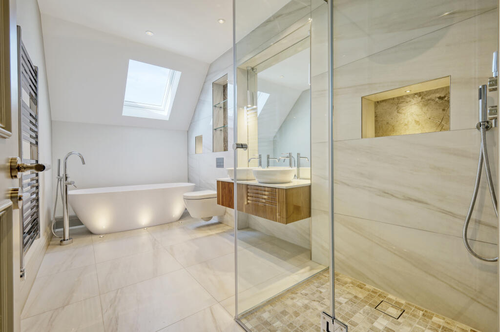 Additional image 39 of The Sandringham, Brambles Close, Felsted