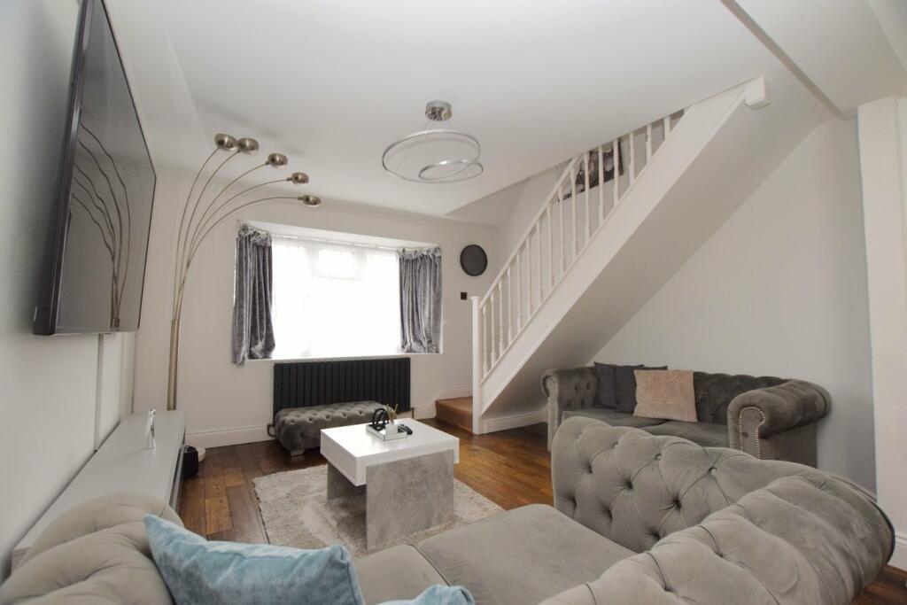 Additional image 4 of Lorraine Close, Billericay, CM11