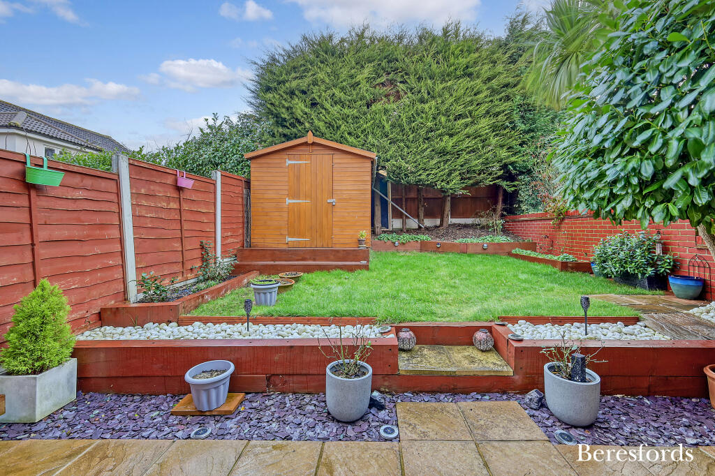 Additional image 16 of Berkeley Drive, Billericay, CM12