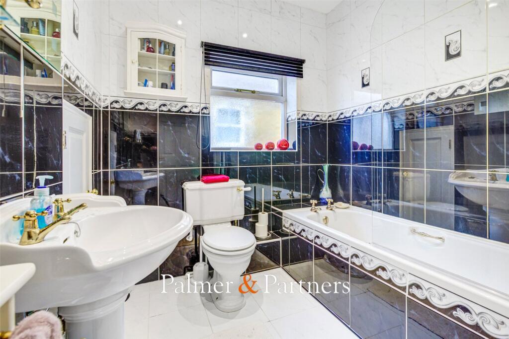 Additional image 29 of The Causeway, Great Baddow, Chelmsford, Essex, CM2