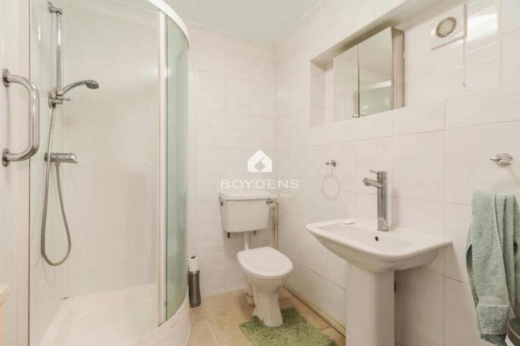 Additional image 2 of Mallard Close, Layer-de-la-Haye, Colchester