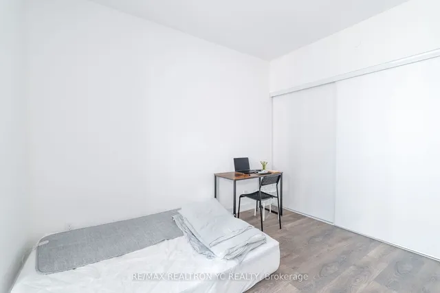 Additional image 8 of 108 Peter St Unit 1811