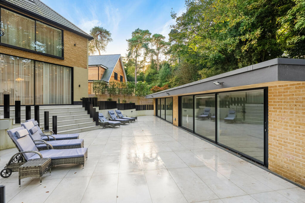 Additional image 30 of Pine Coombe, Shirley, CR0