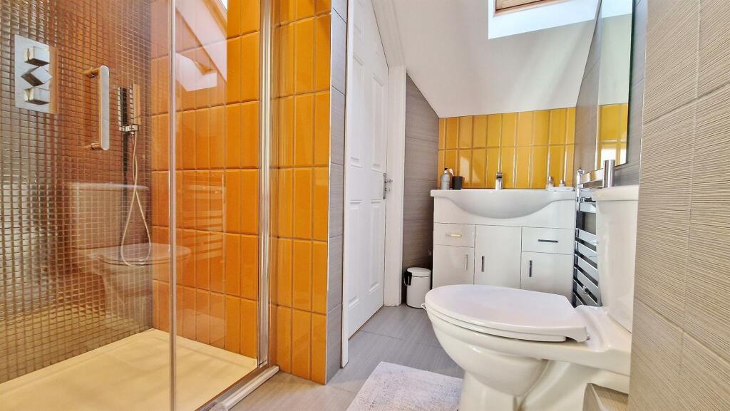 Additional image 37 of The Beach House, Green Lane, Walton On The Naze