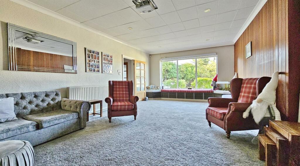 Additional image 5 of Walton Road, Walton On The Naze