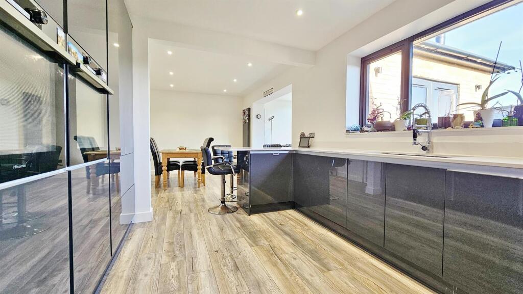 Additional image 10 of Ferndown Road, Frinton-On-Sea