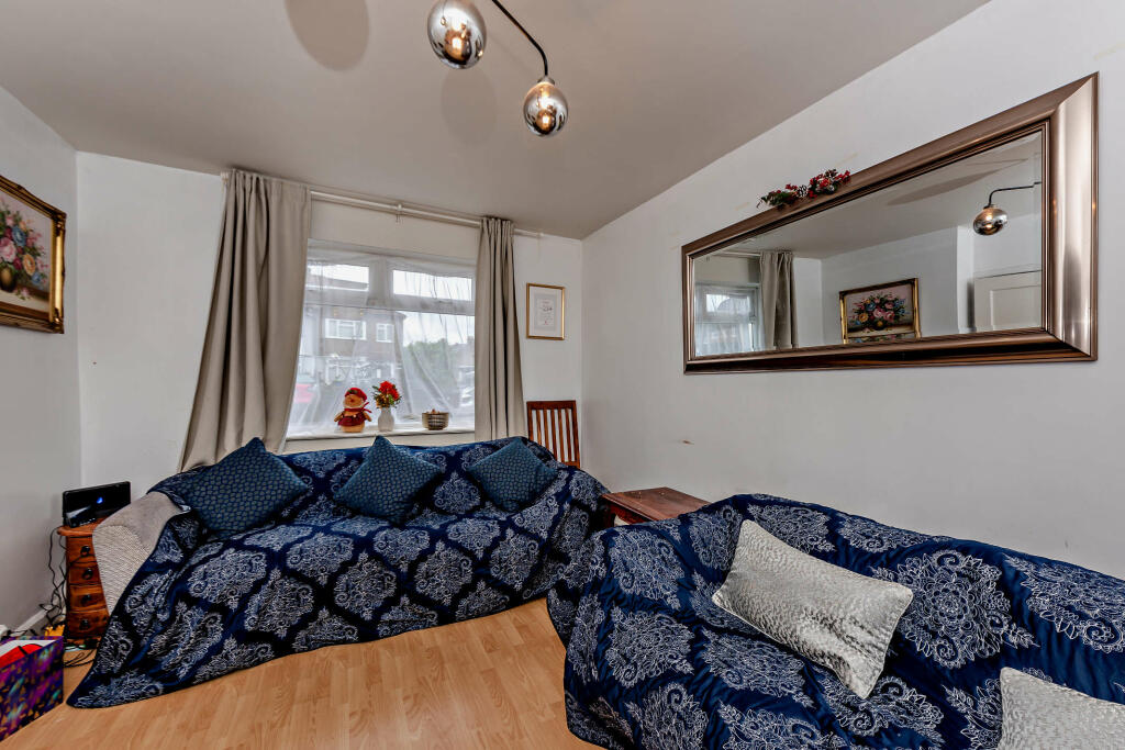 Additional image 16 of Tamworth Lane, Mitcham, CR4