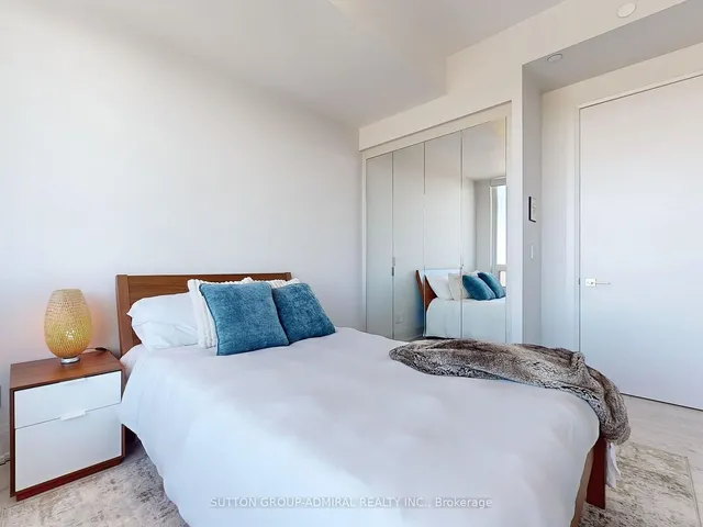 Additional image 26 of 36 Park Lawn Rd Unit 4205