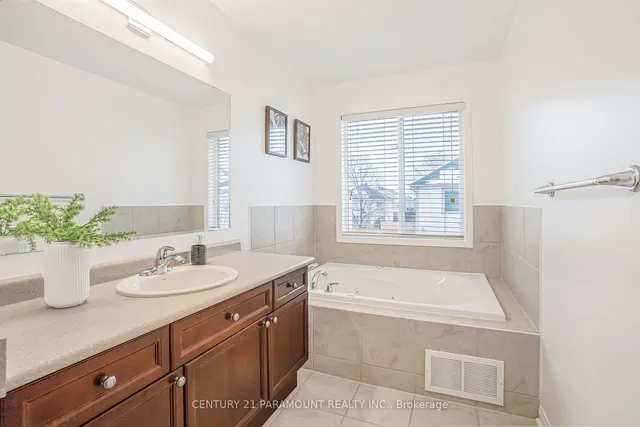 Additional image 18 of 15 Chudleigh Ave