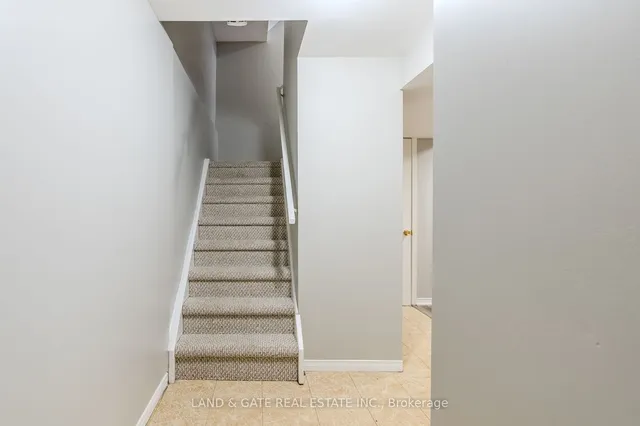 Additional image 34 of 11 Golders Green Ave