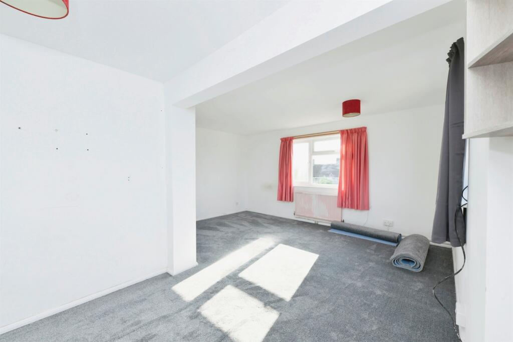 Additional image 10 of Little Pynchons, HARLOW