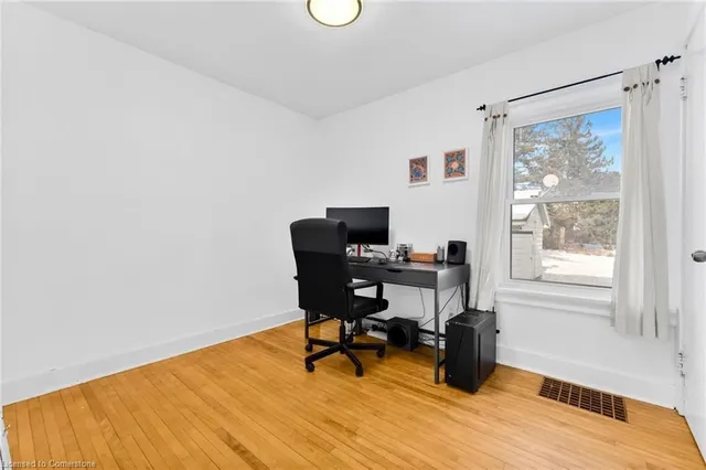 Additional image 12 of 532 Courtland Ave