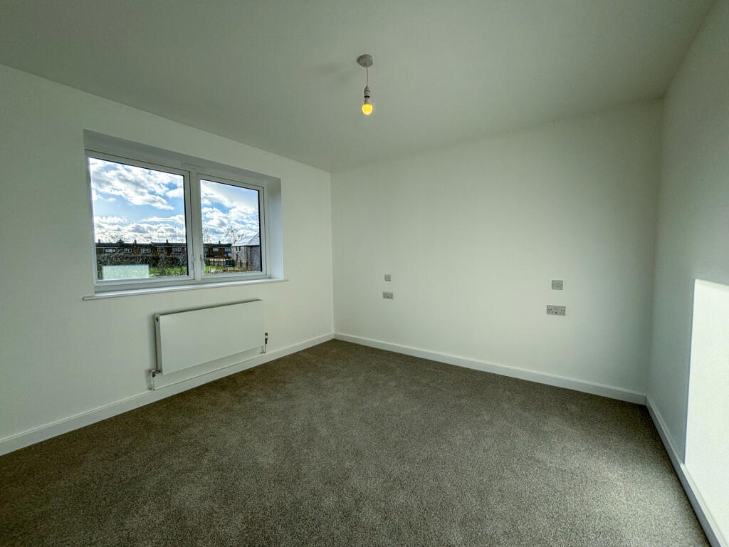 Additional image 18 of Oakview Walk, Harlow, Essex, CM18