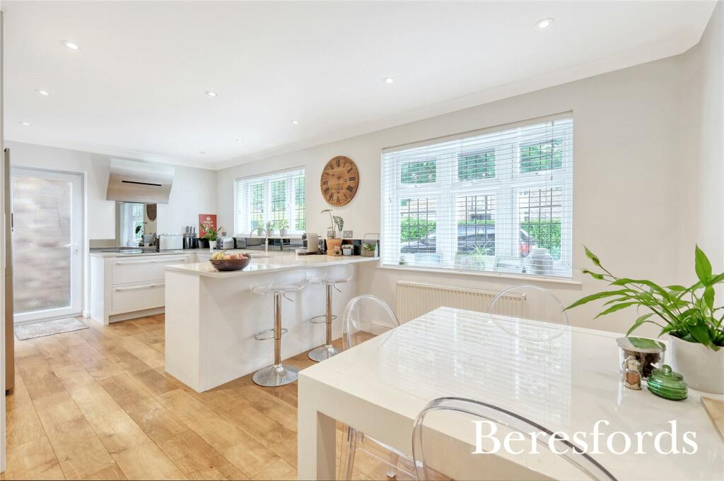 Additional image 7 of Spurgate, Hutton, CM13