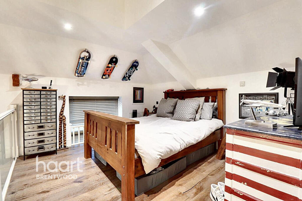 Additional image 13 of Kensington Way, Brentwood