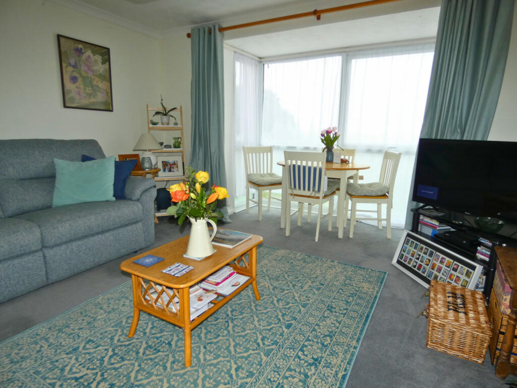 Additional image 2 of Victoria Esplanade, CO5 8DE