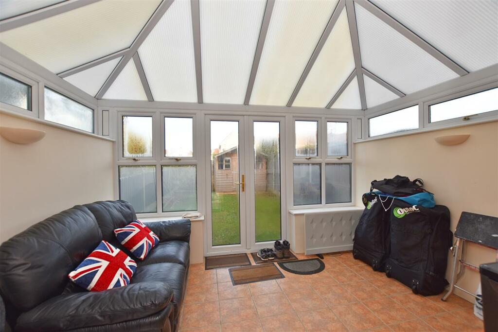 Additional image 7 of Holkham Avenue, South Woodham Ferrers