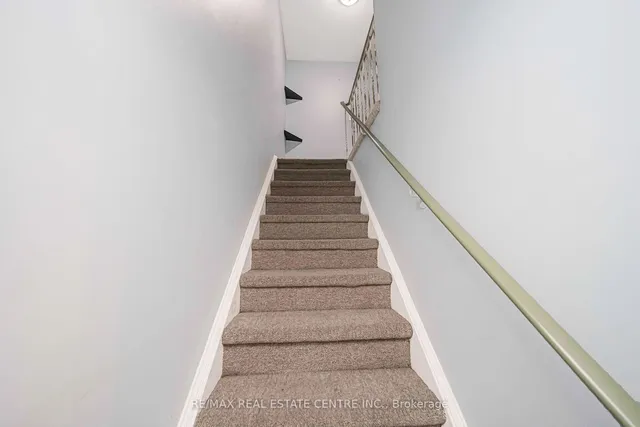 Additional image 22 of 27 Vodden Crt