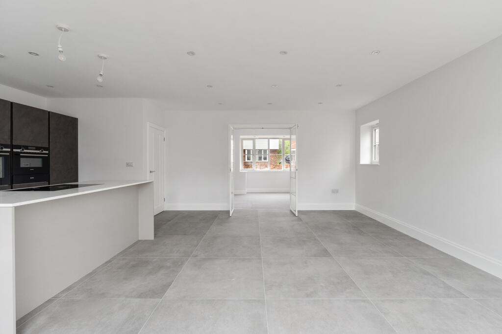 Additional image 9 of Hammond Road, Hatfield Broad Oak, Bishop's Stortford, Essex, CM22