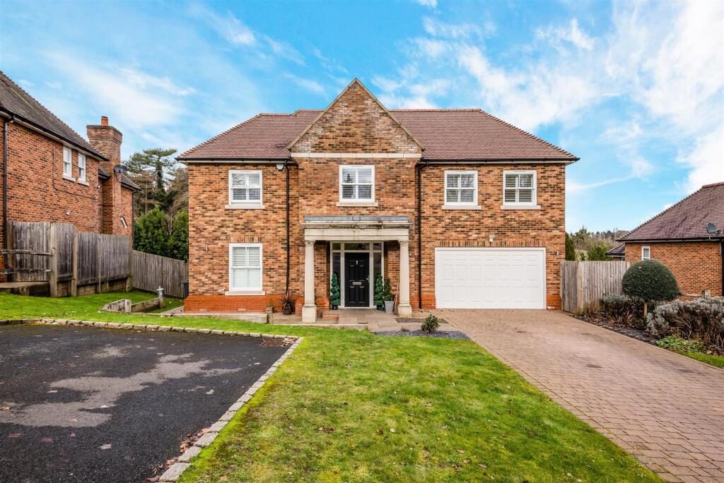 Additional image 30 of High Oaks Close, Coulsdon