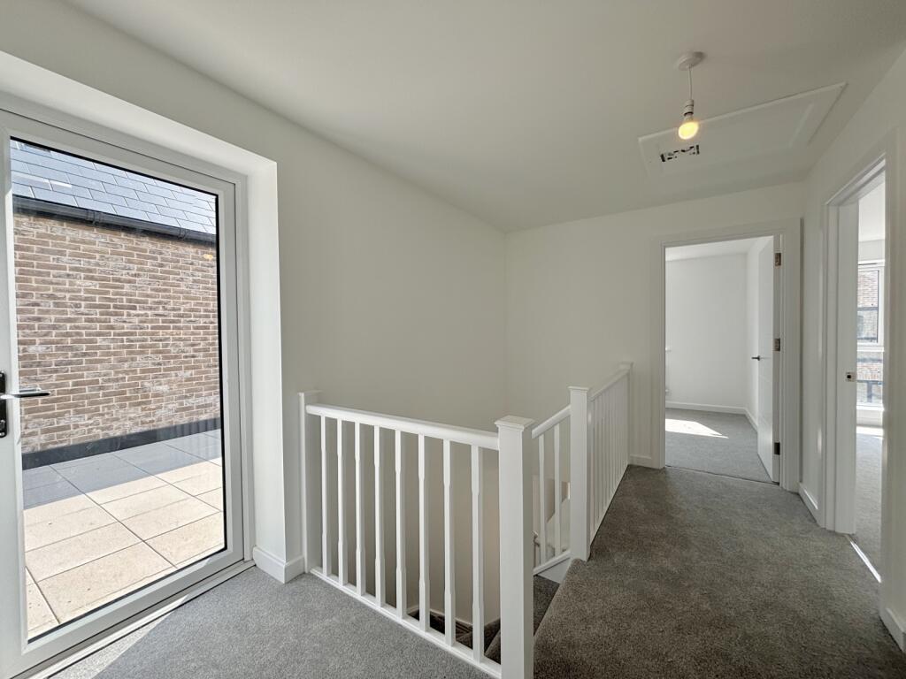 Additional image 6 of Oakview Walk, Harlow, Essex, CM18