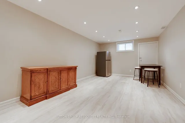 Additional image 21 of 269 Winnett Ave