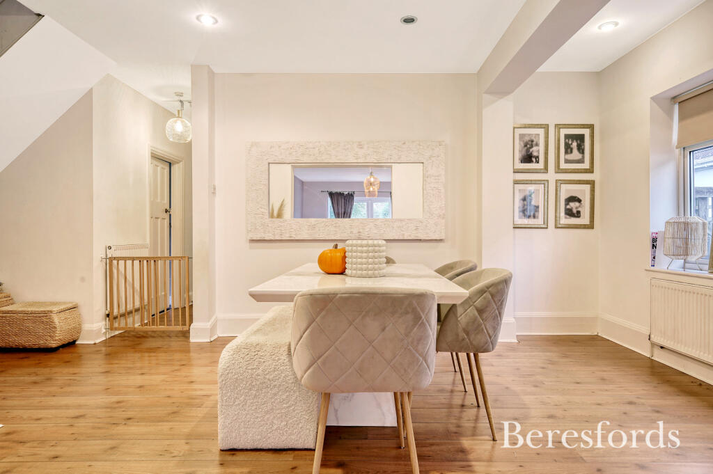 Additional image 4 of Chelmsford Road, Shenfield, CM15