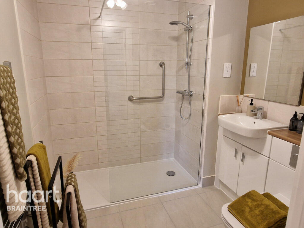 Additional image 8 of 77 High Street, Dunmow