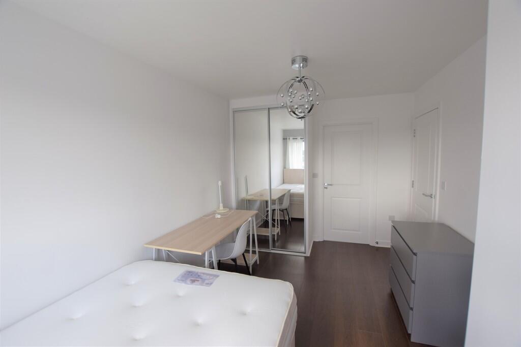 Additional image 4 of Quayside Drive, Colchester