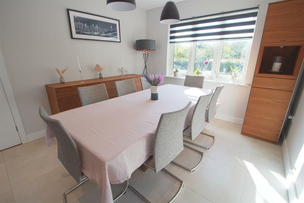 Additional image 5 of Coxes Farm Road, Billericay