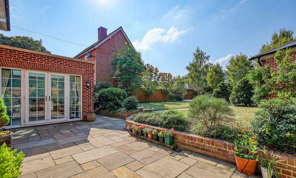 Additional image 20 of Southend Road, Billericay