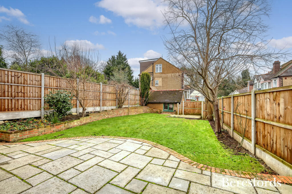 Additional image 25 of The Close, Rose Valley, CM14