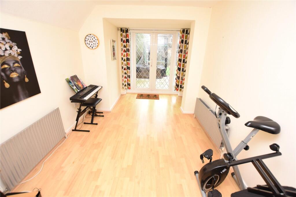 Additional image 5 of Barton Close, South Woodham Ferrers, Chelmsford, Essex, CM3