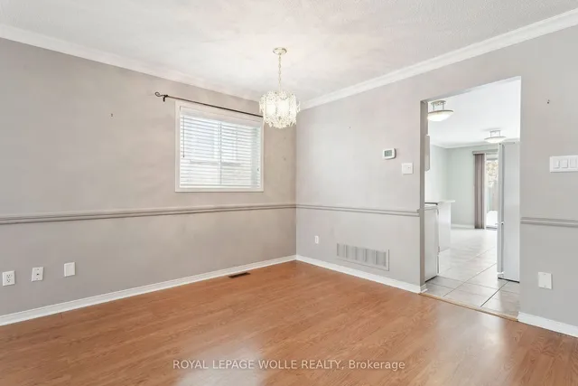 Additional image 8 of 165 Cresthaven Rd