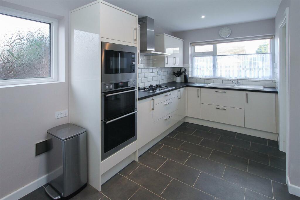 Additional image 5 of Elmtree Avenue, Kelvedon Hatch, Brentwood