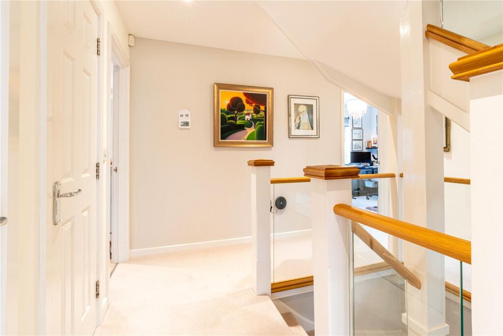 Additional image 9 of Brook Farm Close, Bishop's Stortford, Hertfordshire, CM23