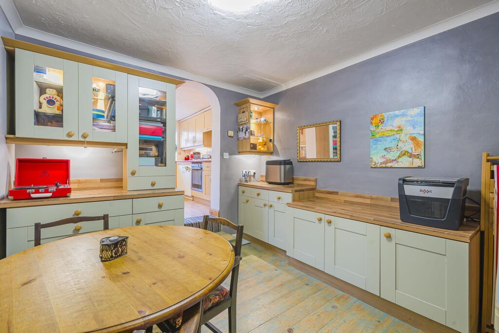 Additional image 9 of Godstone Road, Whyteleafe, CR3