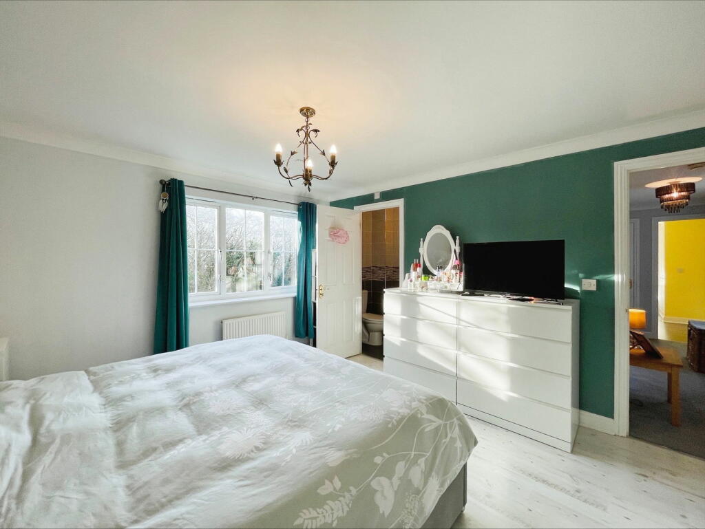 Additional image 17 of Harvest Fields, Takeley, Bishop's Stortford CM6 1YE