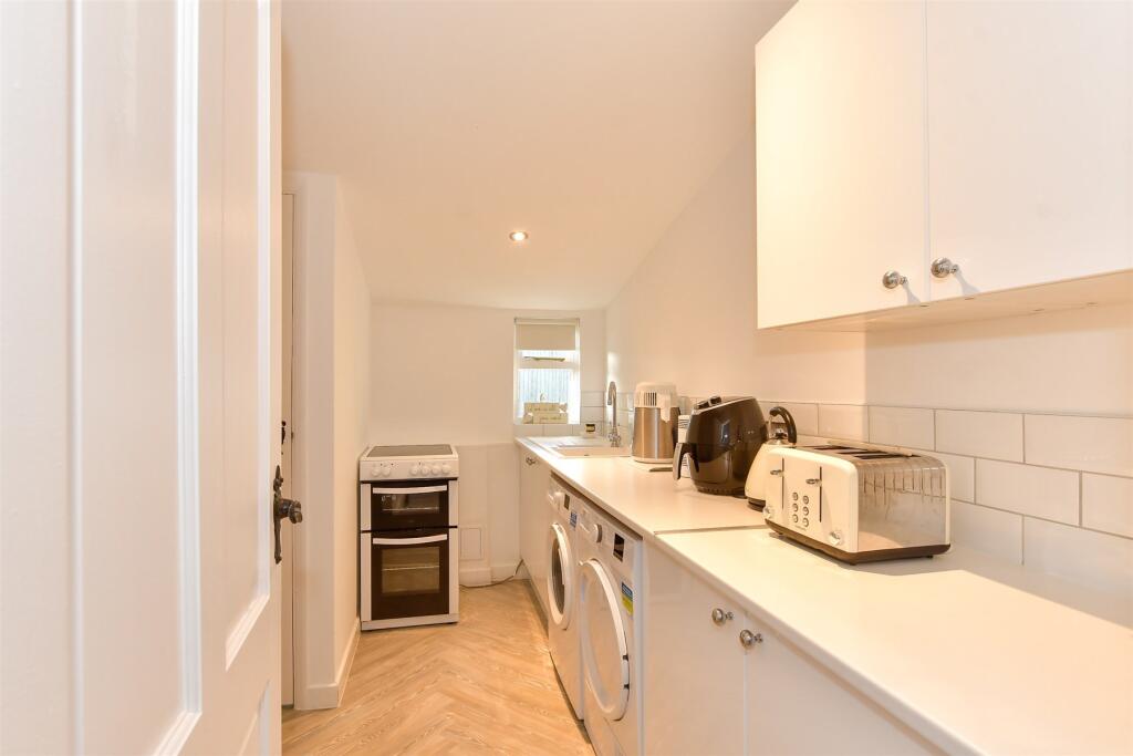 Additional image 15 of Glovers Lane, Hastingwood, Harlow, Essex