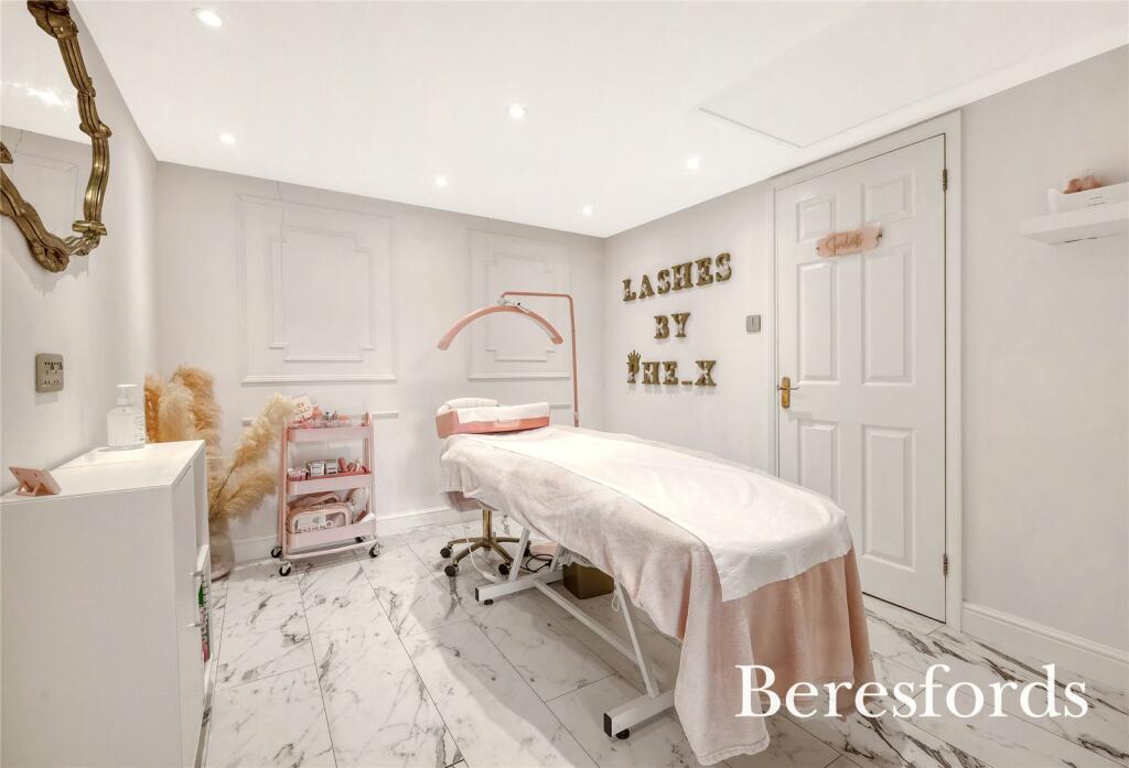 Additional image 25 of Kennel Lane, Billericay, CM11