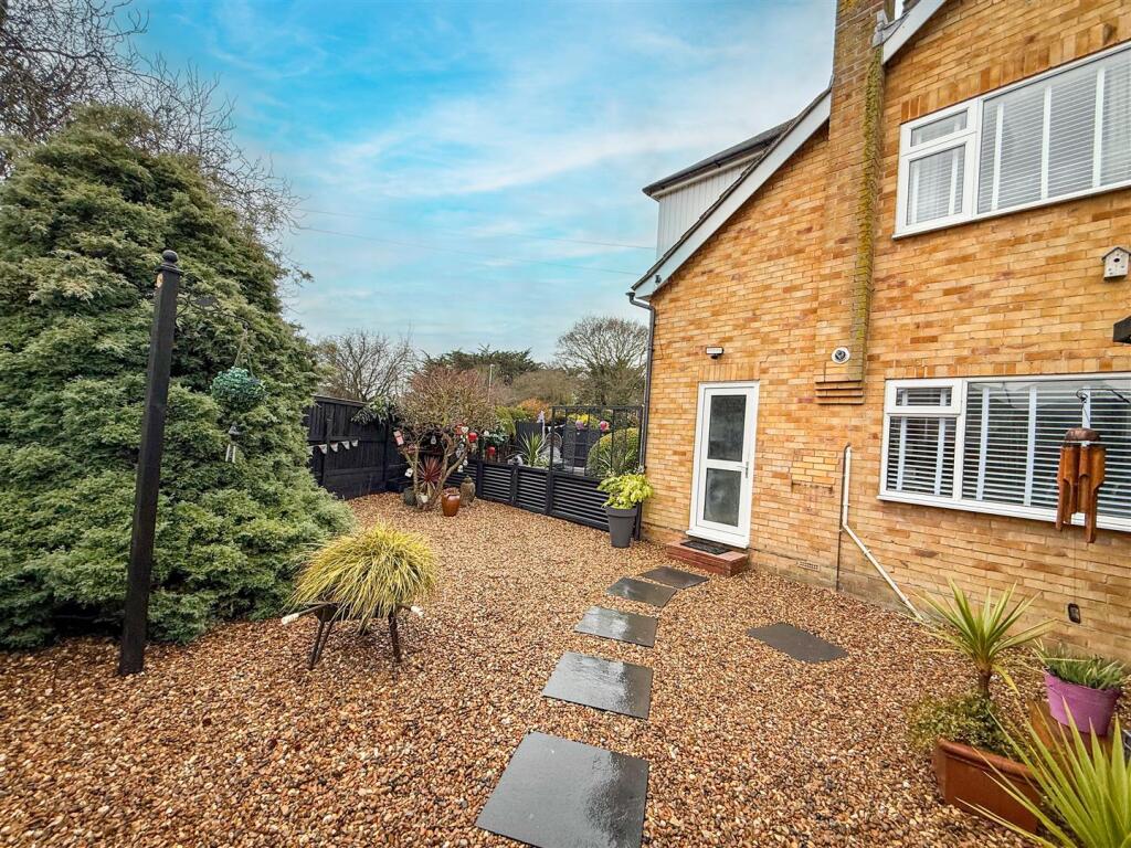 Additional image 28 of Cherry Tree Avenue, Clacton-On-Sea, Essex