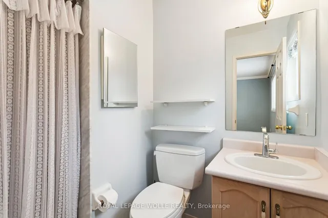 Additional image 19 of 165 Cresthaven Rd