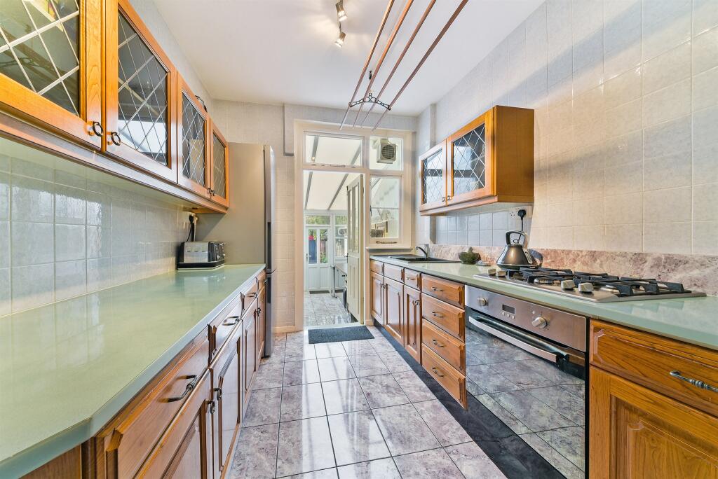 Additional image 2 of London Road, Thornton Heath