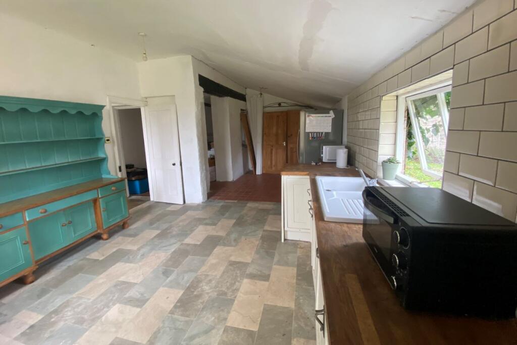 Additional image 24 of Wakes Colne Lodge, Lower Green, Wakes Colne, Colchester, Essex, CO6 2AZ