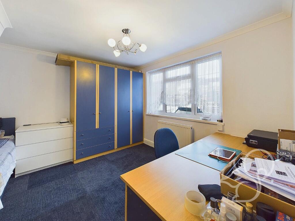 Additional image 16 of Hillside Road, Billericay