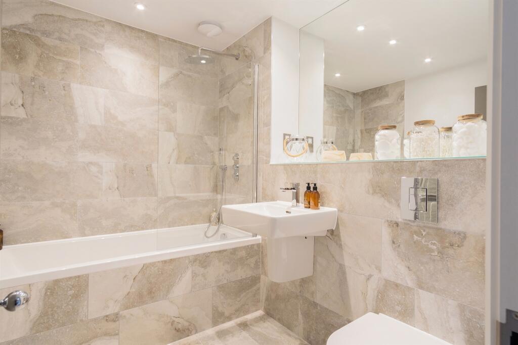 Additional image 15 of Manningtree Park, Mistley, Manningtree