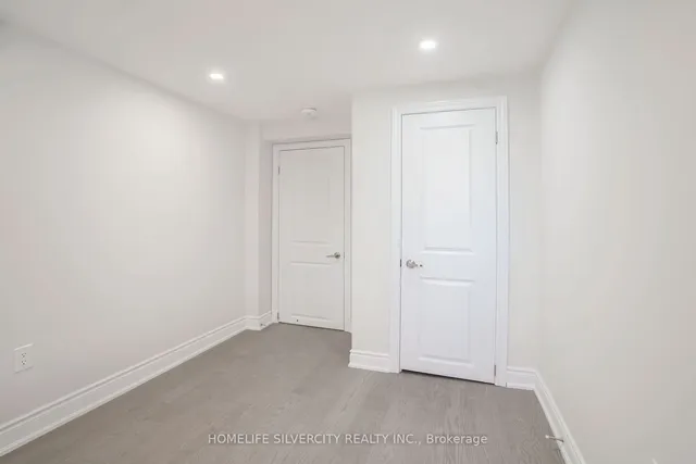 Additional image 35 of 168 Folkstone Cres