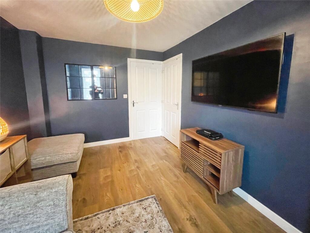 Additional image 5 of Myrtle Close, Harlow, Essex, CM17