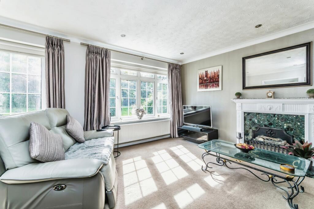 Additional image 22 of Crozier Drive, South Croydon, Surrey, CR2