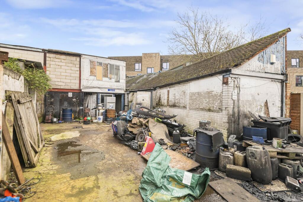 Additional image 6 of 32-34 Bensham Lane, Croydon, CR0 2RQ